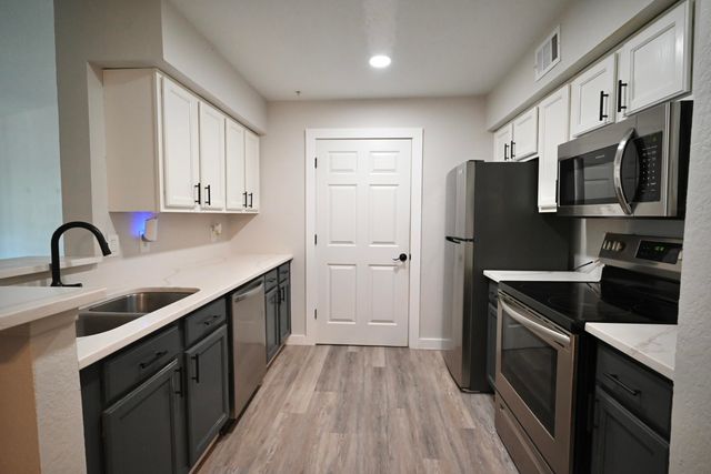 4030 Dancing Cloud Court 346, Destin, FL 32541