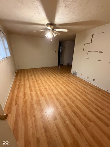 4424 Columbus Avenue, Anderson, IN 46013