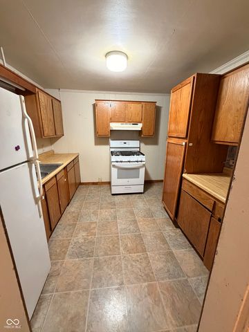 4424 Columbus Avenue, Anderson, IN 46013