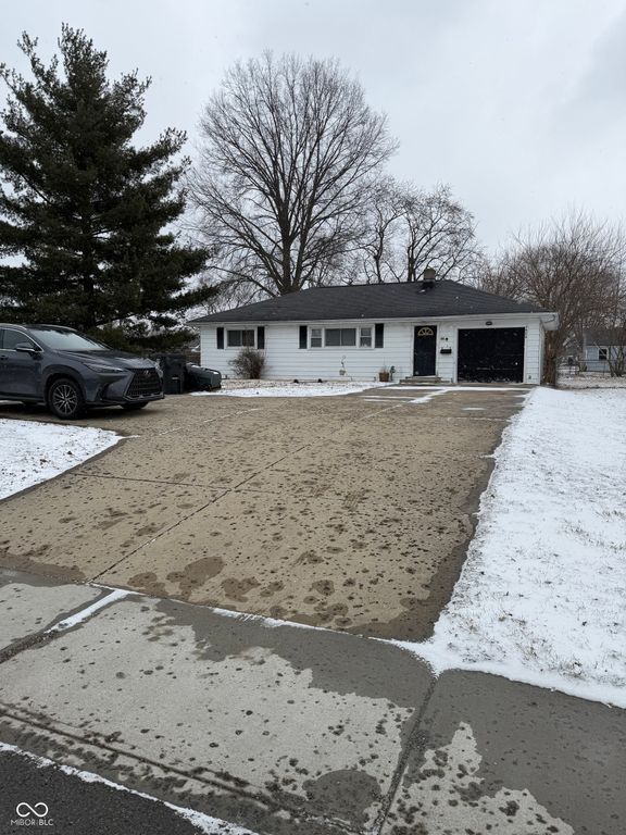 4424 Columbus Avenue, Anderson, IN 46013