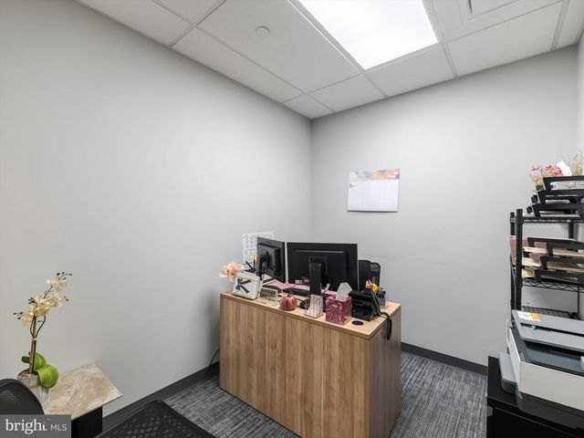 520 W ROOSEVELT BLVD, Philadelphia, PA 19120