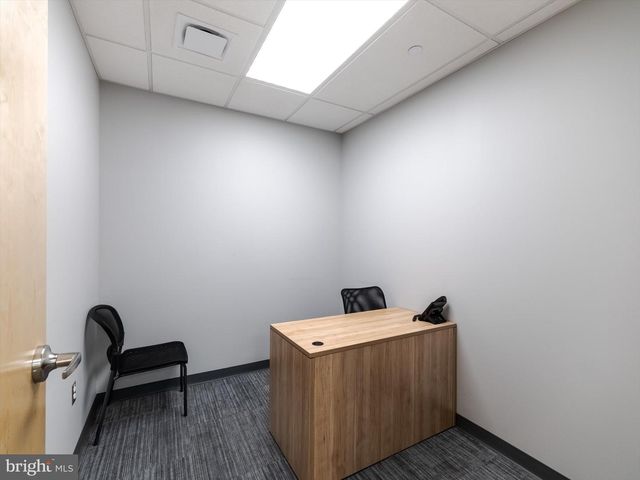 520 W ROOSEVELT BLVD, Philadelphia, PA 19120