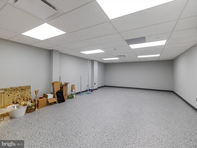 520 W ROOSEVELT BLVD, Philadelphia, PA 19120