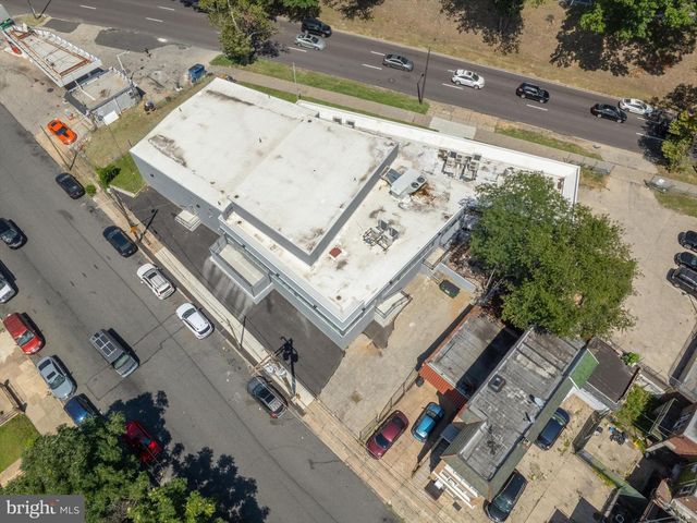 520 W ROOSEVELT BLVD, Philadelphia, PA 19120