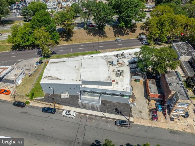 520 W ROOSEVELT BLVD, Philadelphia, PA 19120