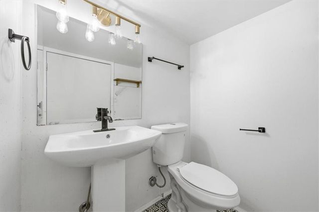 12816 Overhill Avenue, Grandview, MO 64030