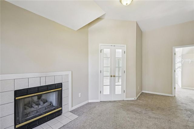 100 Julia Court, Fayetteville, GA 30214