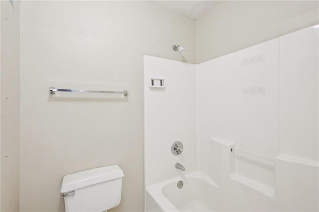 100 Julia Court, Fayetteville, GA 30214