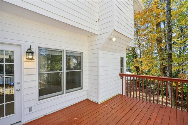 100 Julia Court, Fayetteville, GA 30214