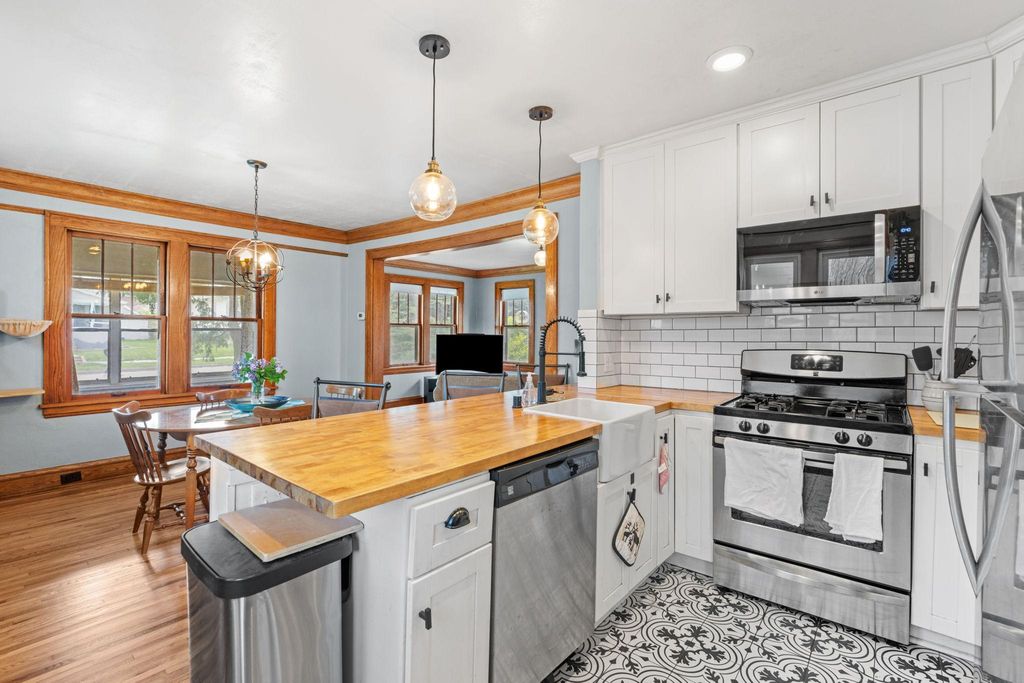 2630 Ulysses Street NE, Minneapolis, MN 55418