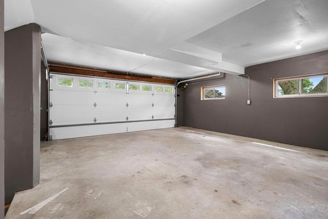 1919 CTH U, Howard, WI 54313