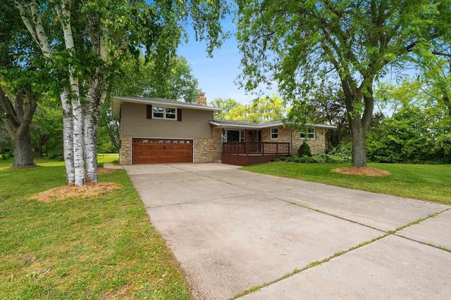 1919 CTH U, Howard, WI 54313
