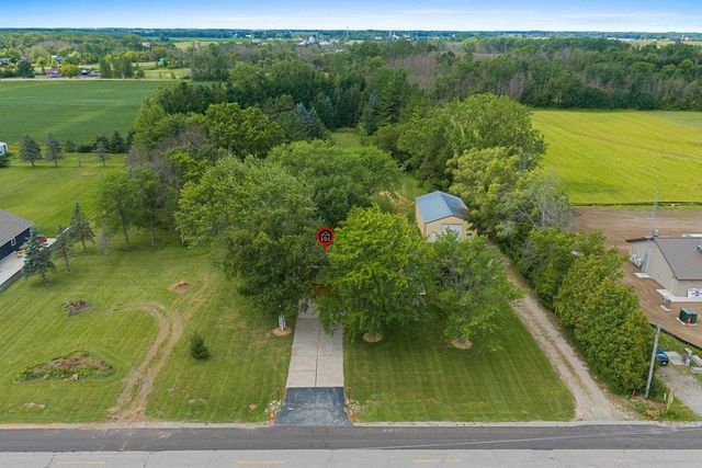 1919 CTH U, Howard, WI 54313