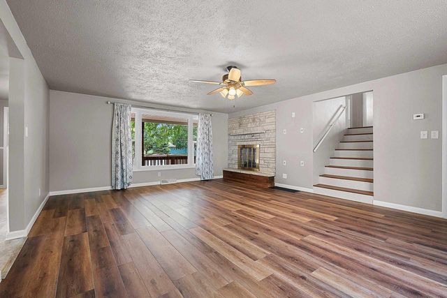 1919 CTH U, Howard, WI 54313