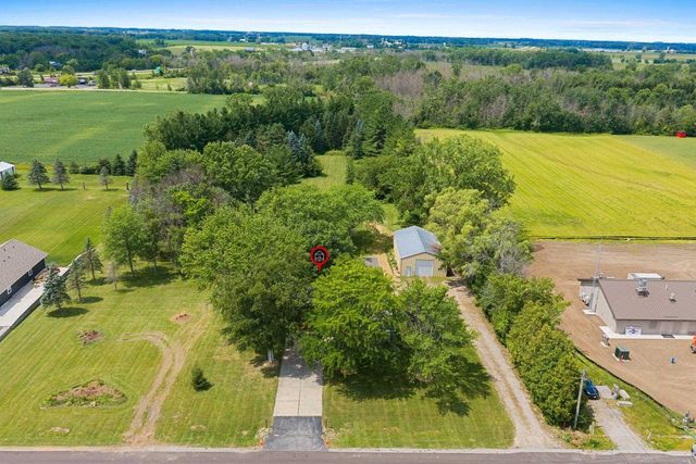 1919 CTH U, Howard, WI 54313