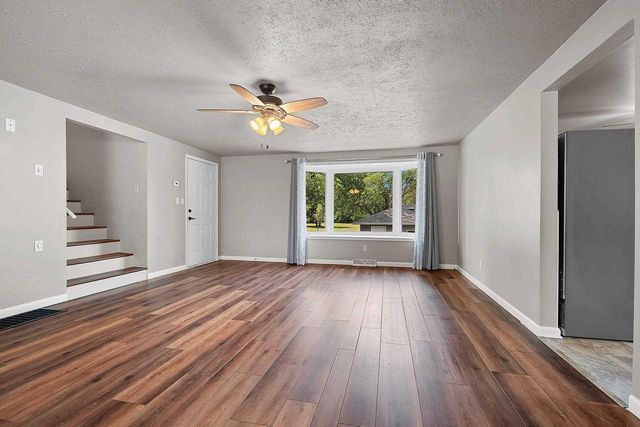 1919 CTH U, Howard, WI 54313