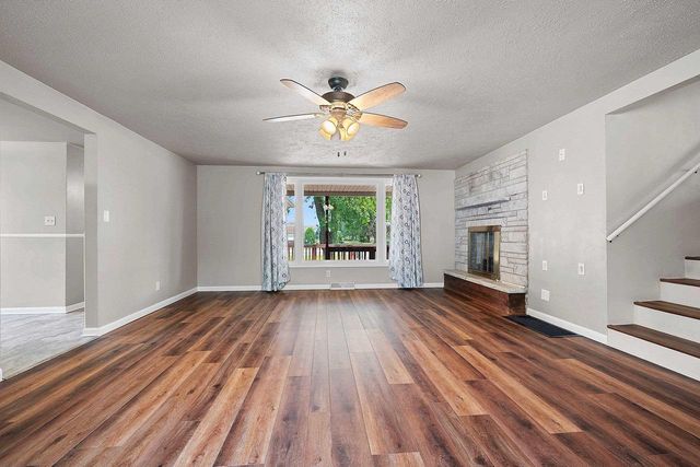 1919 CTH U, Howard, WI 54313