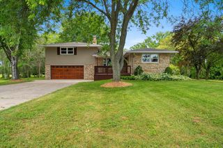 1919 CTH U, Howard, WI 54313