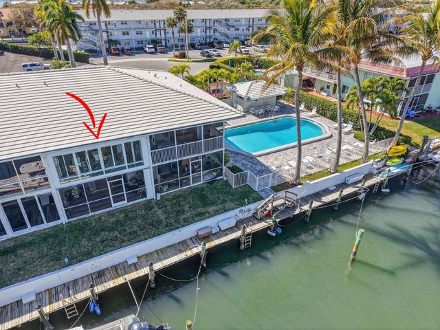 100 Lehane Terrace 28, North Palm Beach, FL 33408