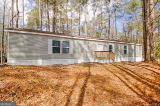 83 Fernwood Drive, Fayetteville, GA 30214