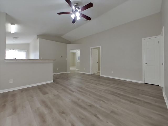 3135 Kelling Street, Houston, TX 77045