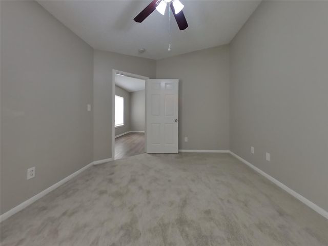 3135 Kelling Street, Houston, TX 77045