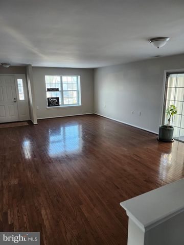 12 TACONIA CT, Mount Laurel, NJ 08054