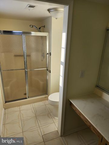 12 TACONIA CT, Mount Laurel, NJ 08054