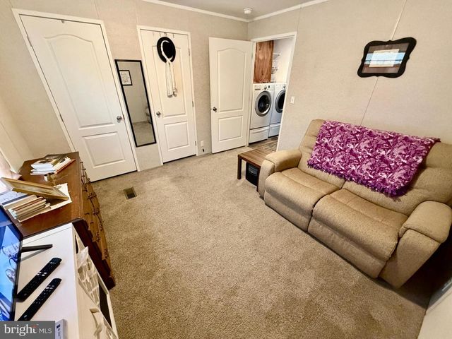 92 RIDGEWOOD MNR, Manheim, PA 17545