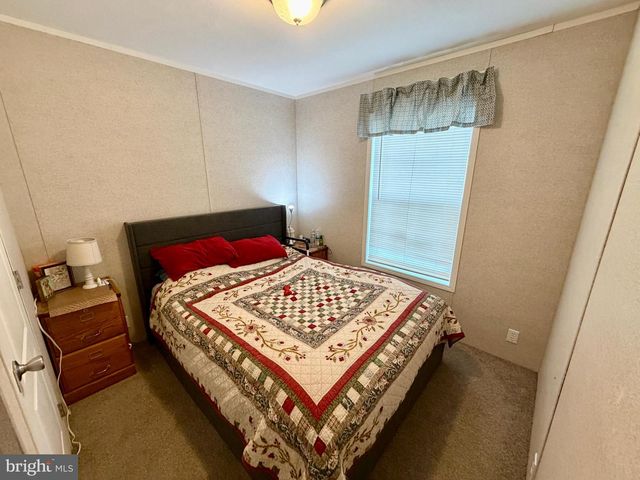 92 RIDGEWOOD MNR, Manheim, PA 17545