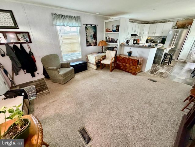 92 RIDGEWOOD MNR, Manheim, PA 17545