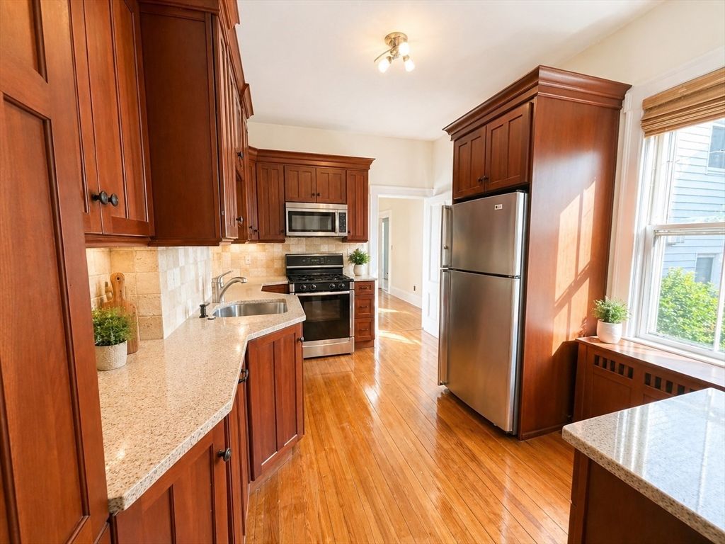 14 Sackville Street 2, Boston, MA 02129