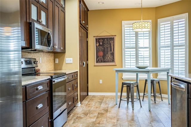 3234 STONEBRIDGE TRAIL, Valrico, FL 33596