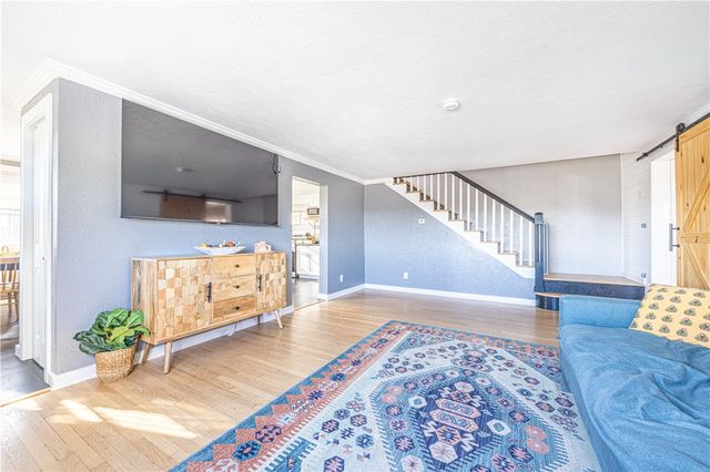 532 Beazell Rd, Rostraver, PA 15012