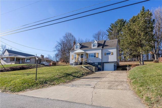 532 Beazell Rd, Rostraver, PA 15012