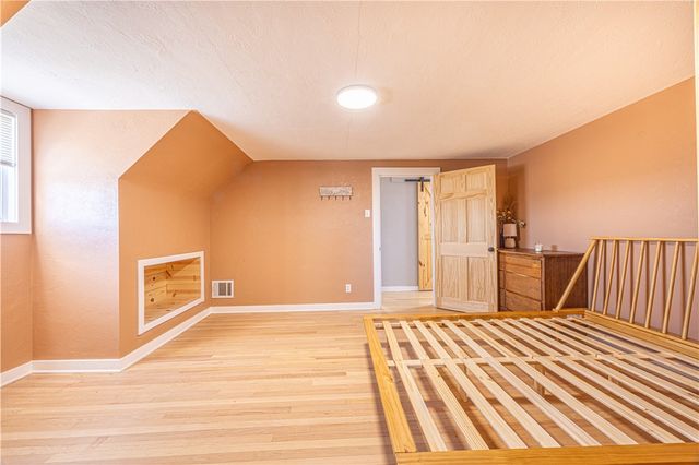 532 Beazell Rd, Rostraver, PA 15012