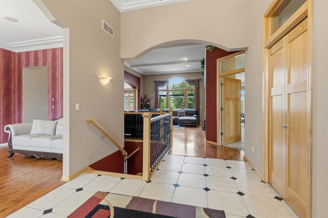 3401 Fox Tail Trail NW, Prior Lake, MN 55372