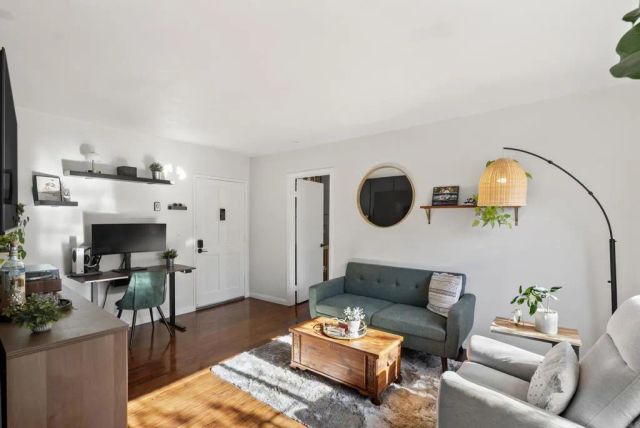 8150 Lemon Avenue 222, La Mesa, CA 91941