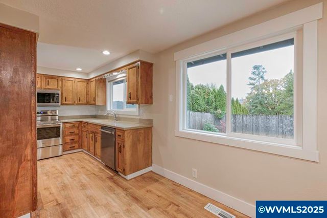 1735 Misty Pl NW, Salem, OR 97304