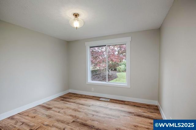 1735 Misty Pl NW, Salem, OR 97304