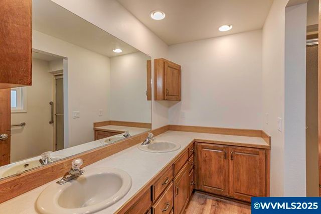 1735 Misty Pl NW, Salem, OR 97304