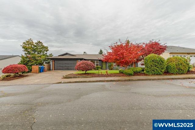 1735 Misty Pl NW, Salem, OR 97304