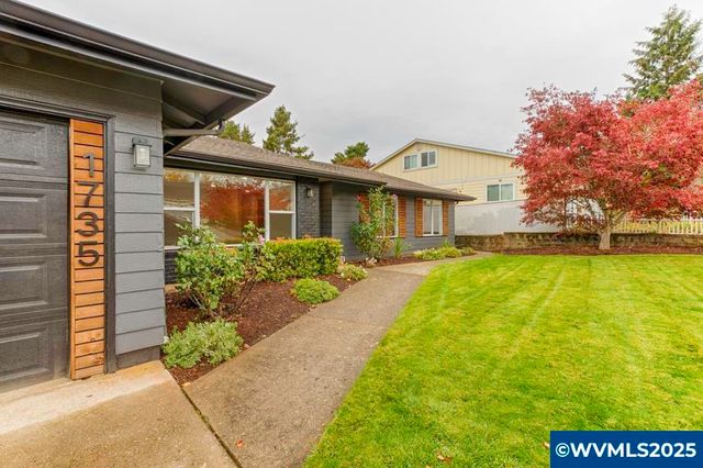 1735 Misty Pl NW, Salem, OR 97304