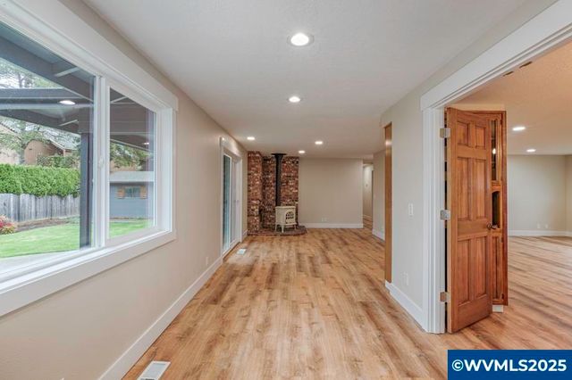 1735 Misty Pl NW, Salem, OR 97304