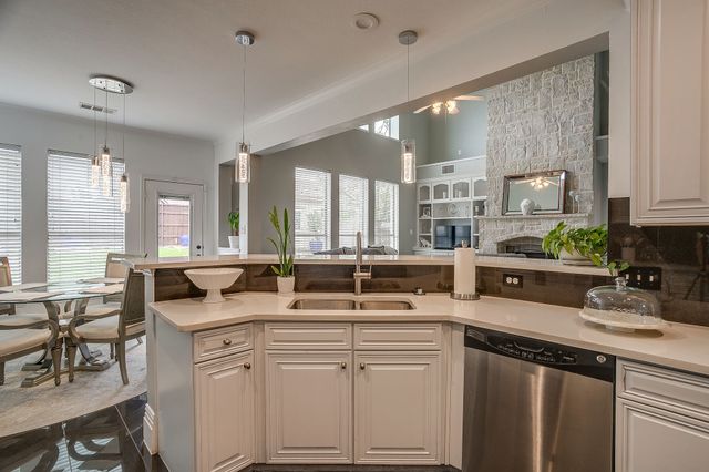 1109 Terrace View Drive, Fort Worth, TX 76108