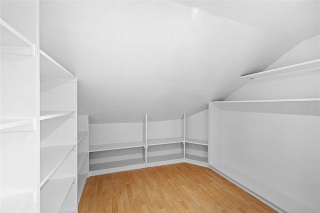 6327 Lynkat Lane, Houston, TX 77083