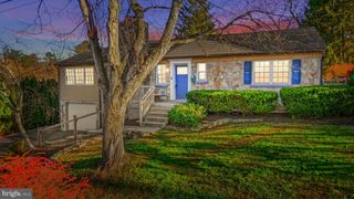 709 N WARFIELD DR, Mount Airy, MD 21771