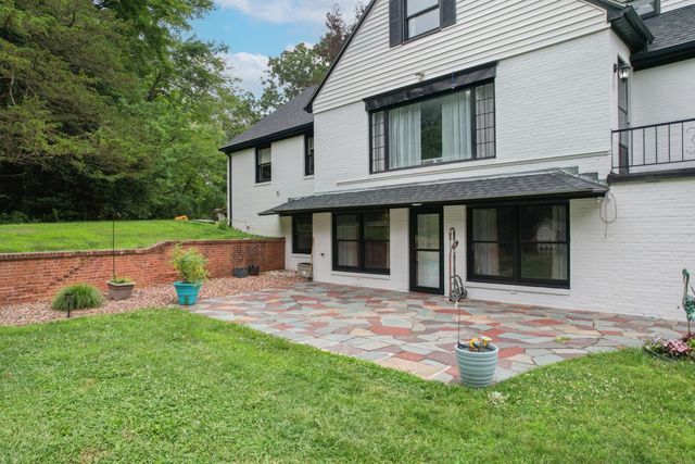 430 Cook Hill Road, Cheshire, CT 06410