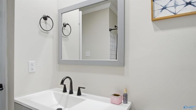 1602 Linwood Drive SW, Hartselle, AL 35640