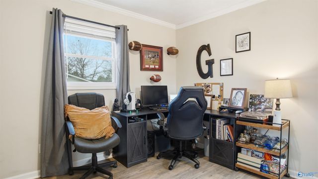 1602 Linwood Drive SW, Hartselle, AL 35640